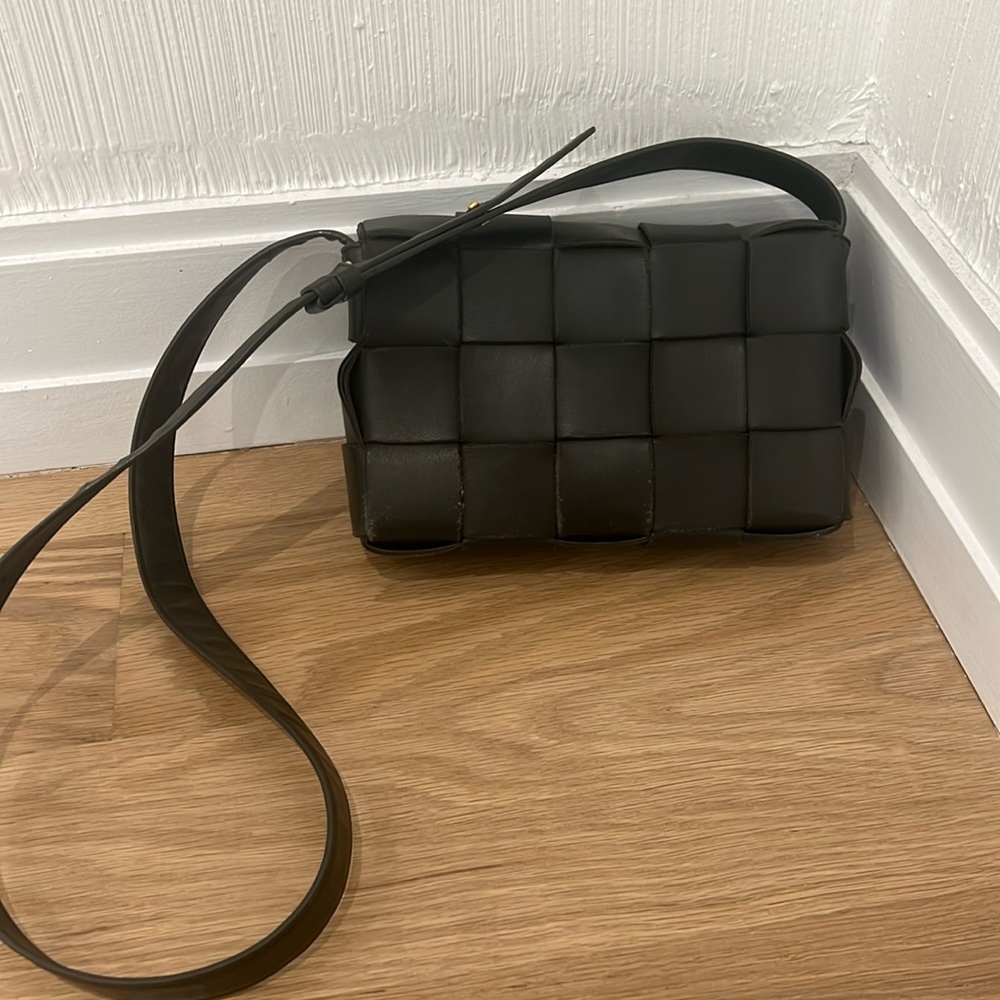 Bottega Veneta crossbody cassette